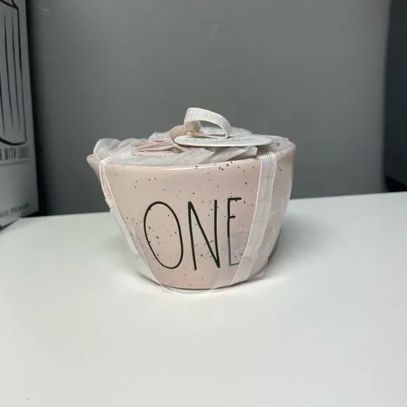 Rae Dunn pink measuring cups brand new - Picture 3 of 5